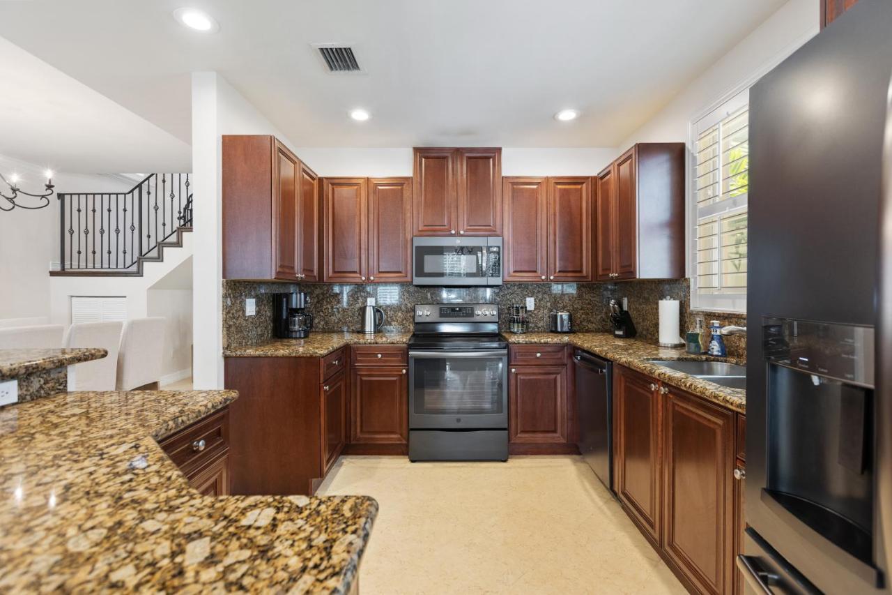 נורת' מיאמי ביץ' Luxury Spanish Villa 4 Bedroom 4 Bathroom Pool Sunny Isles מראה חיצוני תמונה
